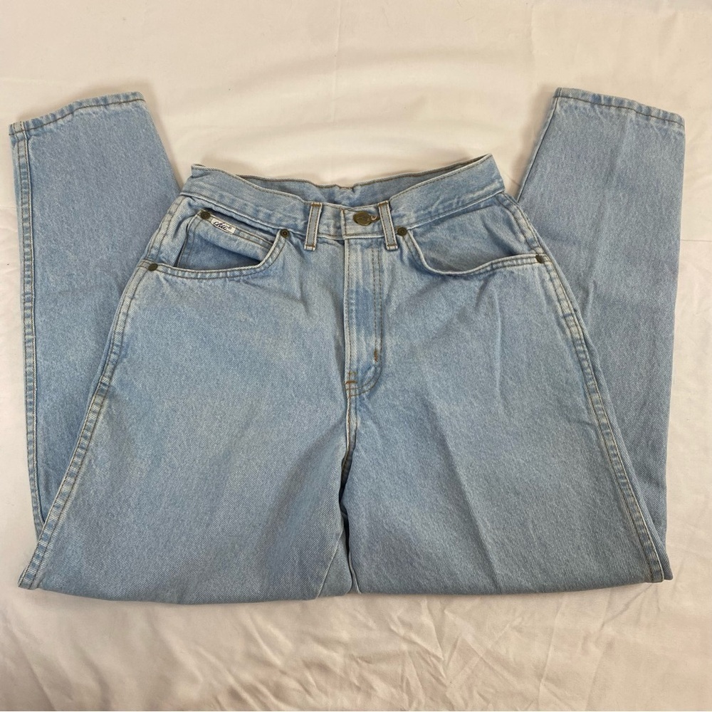 Chic Denim Blue Jeans
